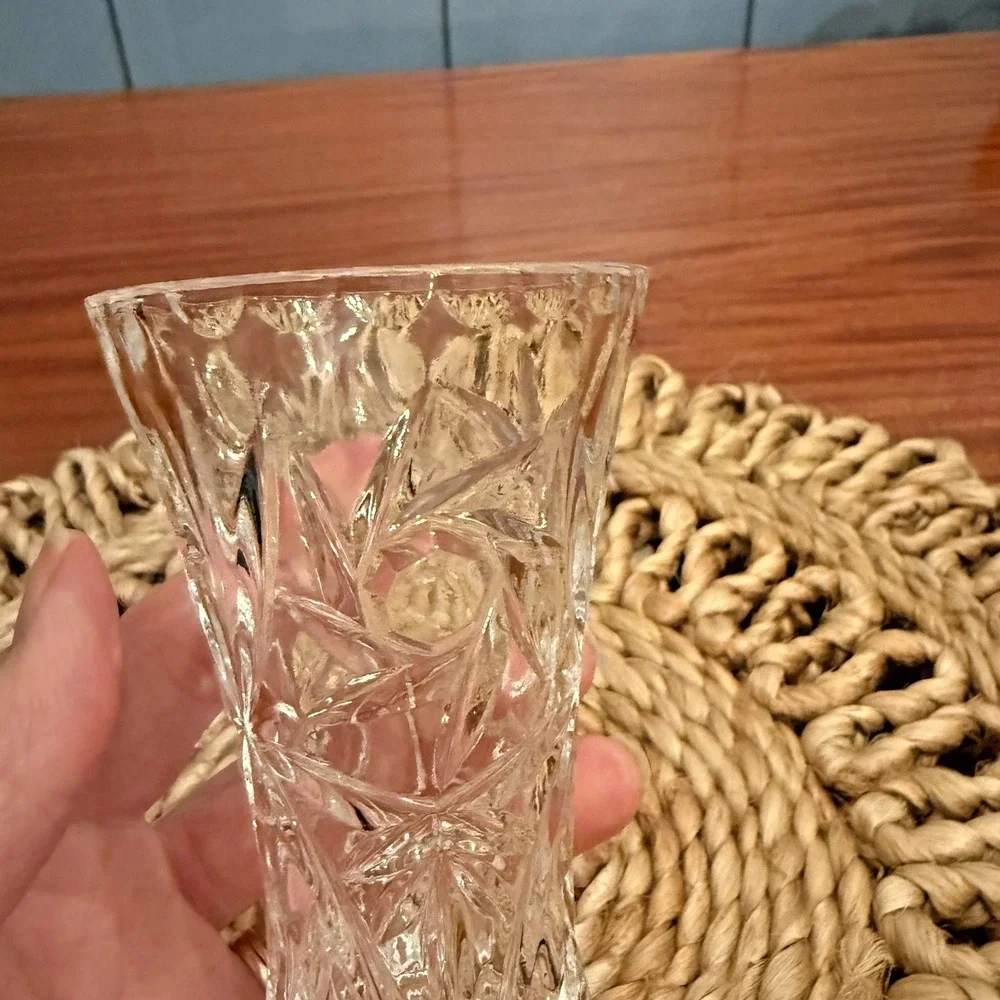 Vintage Lenox Fine‎ Crystal Dandelion Vase Star Bud Vase 4 Inches Tall